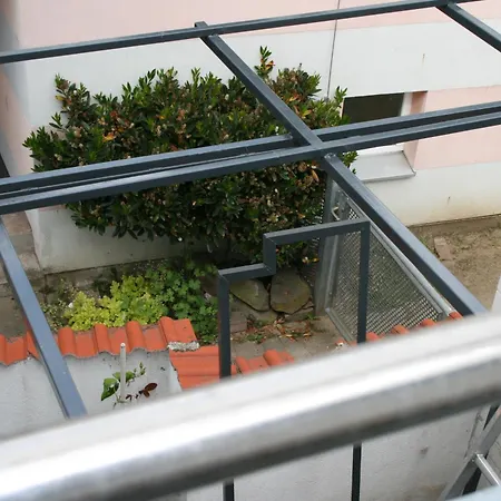 아파트 Herrenhof 12 *